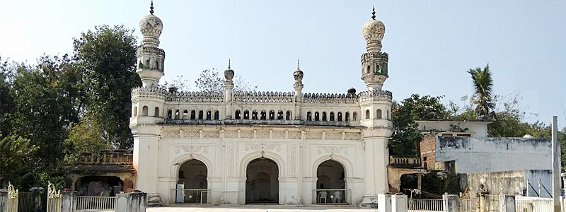 Paigah Tombs