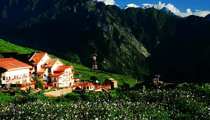 The beautiful valley of Auli - a must visit destination in Uttarakhand