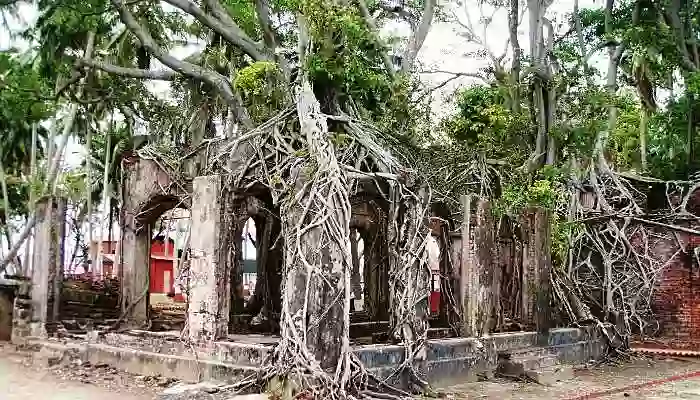 Ross Island - a Favourite attractions among Beach Lovers, Port Blair Ross Island - a Favourite attractions among Beach Lovers, Port Blair