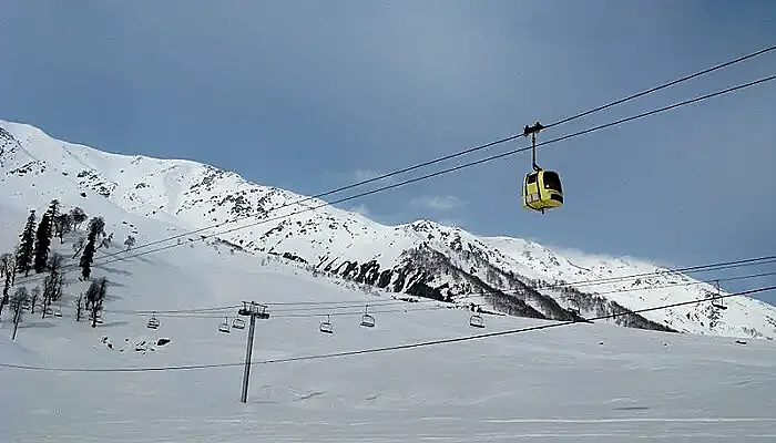 gondola ride gulmarg